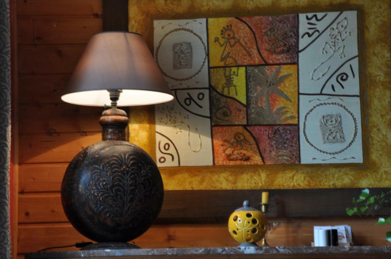 Le Relais Des Lacs Bourgogne Morvan Planchez 外观 照片